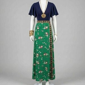 7th Avenue Kelly Green Blue Long Floral Maxi Wrap skirt Resort Tropical Flowy M